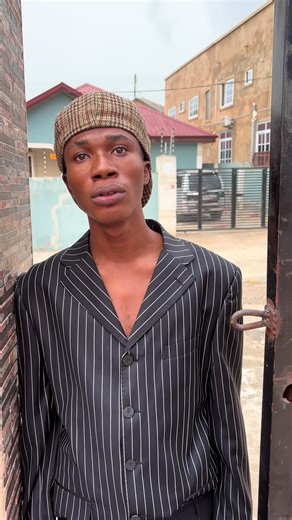 Anaa it’s online dating 😂😂