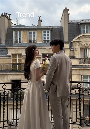 On a fait notre shooting pré-mariage 🥹 (le studio : Belage Paris - 벨라주) #wedding #photoshoot #couple #france #korea