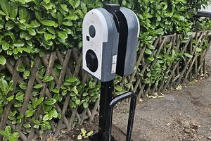 Green Energy Switch offers free electric vehicle charger installations for local businesses