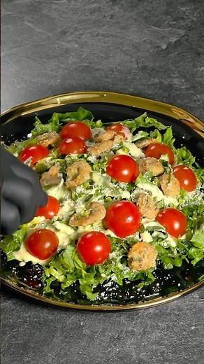 Crispy Shrimp Caesar Salad | Easy, Fast & Delicious 🦐🥗