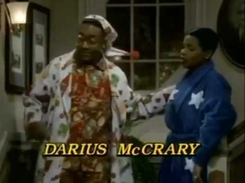 FAMILY MATTERS - Steve Urkle NEW television invention (BACKFIRE)