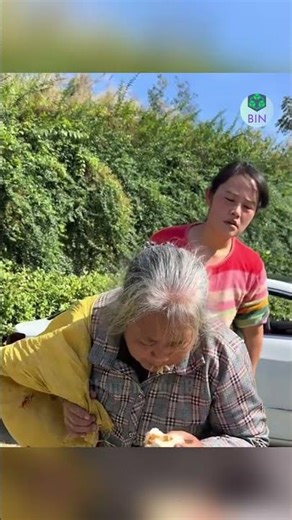 The old lady who collects scrap metal has a kind heart.