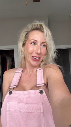 Lorelei Finds on Instagram