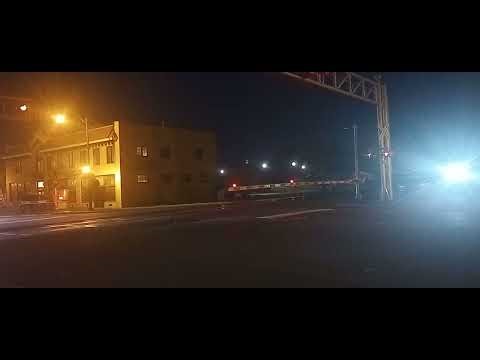 WDTX 1405 LEADS A REALLY FAST AMTRAK CASCADES TRAIN HEADING NORTH.