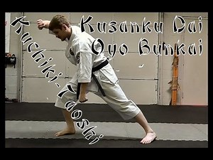 Kusanku Dai Oyo Bunkai - Kuchiki-Taoshi and Knee Joint Dislocation