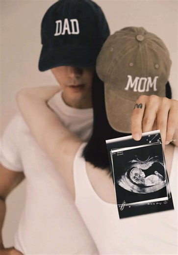 He Sui and William Chan welcome first child and share heartfelt family photos