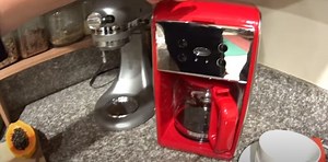 How to Set Time on Bella Coffee Maker