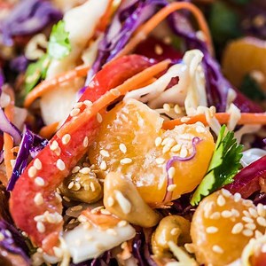 EASY ASIAN COLESLAW WITH ORANGE SESAME DRESSING is totally addictive! ✨Share this video to make the recipe later! Vegan gluten-free paleo RECIPE: https://www.theendlessmeal.com/asian-coleslaw/ | The Endless Meal - Real Food for Busy People
