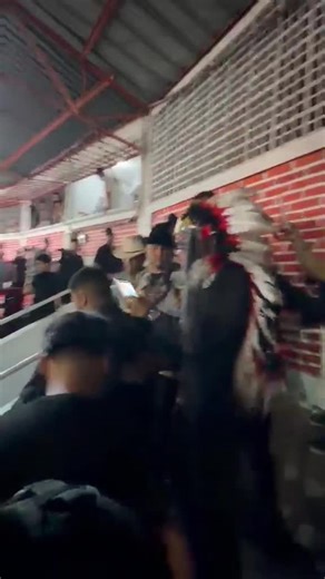 cuando paras lenin Ramírez para tomarte una foto con el 📸🥊🇲🇽 #corridos #fyp #viral #santamariatequepexpan