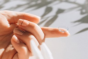 Cleaning & Caring for Scleral Lenses