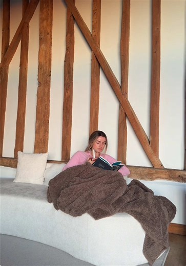 summer glow up, sunset edition 🌅 using @Erborian new Micro Shot Serum #ad #kbeauty #koreanskincare