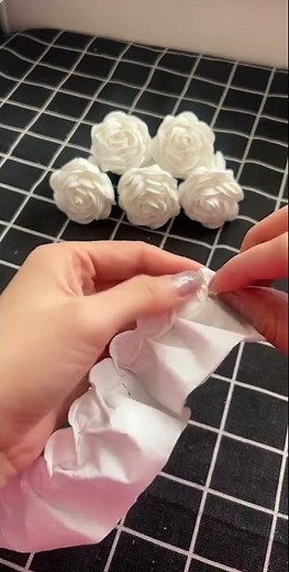 휴지로 꽃 만드는법