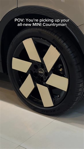 POV: You’re stepping into the all-new MINI Countryman. 🚗💨 📍 Highlights include spacious interiors, sleek design, and 20" windmill spoke wheels. The ultimate adventure awaits! #MINICountryman #MINIElectric #TheNewMINIFamily #MINIPhilippines #BIGLOVE | MINI