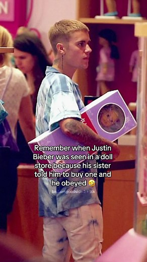 Justin Bieber's Best Brother Moments with Siblings