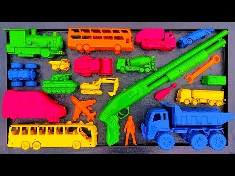 Membersihkan Mainan Mobil Balap, Truk Molen, Kereta Api, Excavator, Tank Baja, Speed Boat, Pesawat