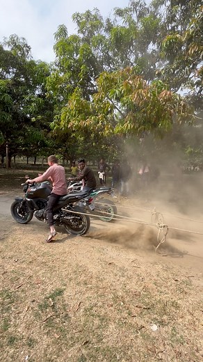 430K views · 4.6K reactions | Power off Duke250 #ridersrikanta #srikantastunts #duke250 #wheele #public #ktm #rider #stunts #viral #stunt | Srikanta Stunts | Facebook