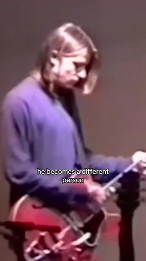 Richard Oakes was only 17 when he joined Suede ⏮️ From The Insatiable Ones documentary. #Suede #AltMusic