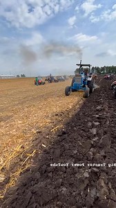 JOHN DEERE 9R 440 Tractor Planting Corn #tractor #agriculture #farm #johndeere #farming #farmer #fendt #newholland #tractors #farmlife #traktor #masseyferguson #landwirtschaft #claas #caseih #jattlife #agro #swaraj #tractorlife #jatt #farmers #ford #agricultura #tochan #punjabi #harvest #valtra #agri #case #reelschallengereelschallenge | Yorian Orie