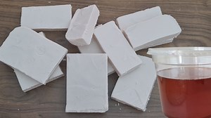 151K views · 5K reactions | Vin aprann prepare savon lave , ou pral fè anpil lajan, ew pap janm jete lwil ou fin sèvi ankò. #Partagez #Recettes_de_Savon_de_maison | Recettes Plus | Facebook