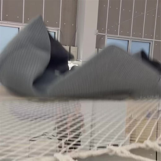 21 reactions | Staff training  Splits OOL to the net for the first...