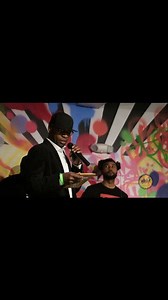 🎧Happy National DJ DAY "Peace to Ron G, BRUCIE B, Kid Capri, Funkmaster Flex, Luvbug Starski" @twfbrucie_b @dj_rbi #dj #mixtape #hiphop #oldschoolhiphop #scratching 📜Founder @djboom_lv 🎤Executive Director @mastergeesugarhill 🎙Historian @jayquan.hiphop.historian 🎧Music Director @dj_rbi 📽Director @wvision.co and @nicklight01 🖼Resident Artist @sceneism7art 🧢Fashion Director @trueheadzclothing 🎂Fabricators @espazino @alwowcreations 🏅Fabricator @buckeydavis 🎨Chief Curator @anotherredsummer