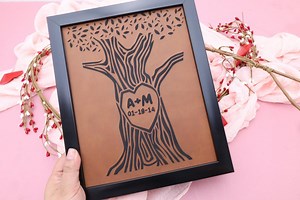 Personalized Leather Anniversary Frame: Engraved Tree Trunk, Initials & Date - Etsy