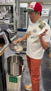 Our company specializes in providing complete equipment and essential tools for bakeries and bread shops across Sydney. We supply a full range of high-quality bakery equipment—including ovens, mixers, dough proofers, display cabinets, bread slicers, and all necessary utensils—to support both small bread shops and large-scale bread production facilities. With a strong commitment to reliability and customer satisfaction, we help bakery owners streamline their operations, improve efficiency, and pr
