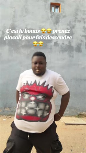 @Franck Yannick Kessié @Himra @FESTIVAL DE BIAMA📺❤️🇨🇮🎉🚀 @LA VEDETTE KALOMAMAN ❣️ @DYDY YEMAN OFFICIEL 🇨🇮🎙️ @DJ RENARD BARAKISSA TEAM2POY @AMEKA ZRAI_MF👹 @ChOuchOu sAlvAdOr The Best✌️ c’est Dora même j’ai frappé sur son cala 😂😂wahoo @ste_milano.13
