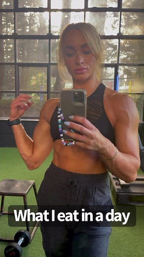 Full day of eating 🌱 #food #protein #gains #healthy #bodybuilding #gym #fitness #muscle #fulldayofeating #eatclean #prep #competition