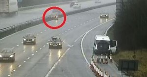 M4 lane closure after car hits central reservation - LIVE UPDATES