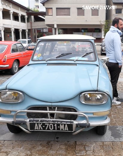 Découvrez les plus belles voitures anciennes ! A l'occasion de la Journée Nationale de Voitures Anciennes, la ville de Ville de La Ravoire a accueilli un panel de voitures anciennes pour le plus grand plaisir des amateurs de voitures ! #savoie #automobile #exposition #voituresanciennes | Savoie News