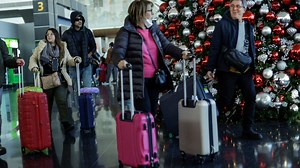 Can you fly with wrapped gifts or holiday food? These are the TSA rules