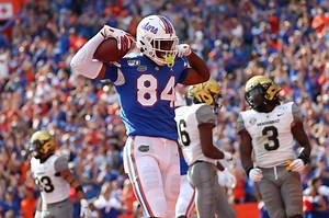 Ranking the 5 best college football helmets and the 5 worst helmets from 2020