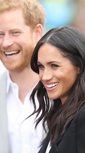 134K views · 2K reactions | Meghan Markle est de retour sur Instagram. Après cinq ans d’absence, la duchesse de Sussex vient de poster une énigmatique vidéo d’elle, de dos, qui accueille 2025 sur une plage, sur le compte @meghan. Selon vous, quels sont ses projets?  @meghan | Paris Match | Facebook