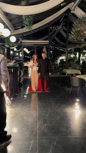 Stunning Engagement Dresses for an Unforgettable Night