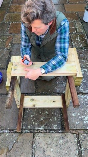 Tom Strowlger on Instagram: "Build Wooden Raised Bed Pt.1 Watch me build a wooden raised bed, part 1. Harrod Horticultural Standard Wooden Raised Beds are the most popular of the raised bed range, highly acclaimed and market leading these superb raised beds combine quality design and workmanship with value for money and performance. Lovely wooden raised beds, gardening tools and accessories, please use my promo code GWTJAN26 for 10% off at www.harrodhorticultural.com @harrodhorticultural #garden