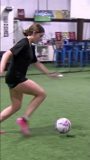 ⚽ 1A Soccer | How to Shoot a Soccer Ball with Perfect Technique ⚽🎯