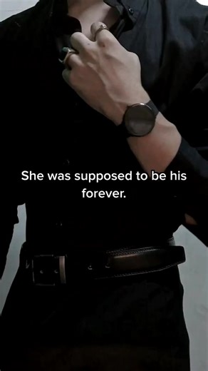 The maids exchanged concerned looks. Something was off. Krystal had delivered Lorenzo’s meals every day—rain, snow, heat. Once, drenched in a storm. Another, walking through a snowstorm in sandals. Now, she passed them without a word. No mention of dinner. No check-ins. Just silence. Minutes later, a loud thud echoed down the stairs. She descended, dragging a large suitcase. “Mrs. Moretti, are you going somewhere?” a maid asked gently. Krystal nodded. “I divorced your boss. I’m leaving. I only t
