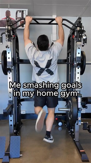 Beat the busyness of the New Year's rush with a home gym and beat your New Years goals with a home gym from Flex Fitness Equipment 💪🎯 | Flex Fitness Equipment