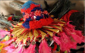 A máa ń ta ẹ̀kú eégún kan ní N400,000, Alaran Egba ṣàlàyé èèwọ̀ tó rọ̀ mọ́ ẹ̀kú eégún rírán. | BBC News Yoruba