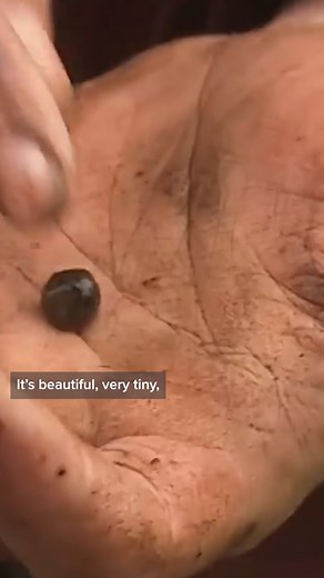 Well that's one way to test if something is glass 👀 | Odyssey - Ancient History