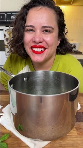 how to make mint simple syrup at home!