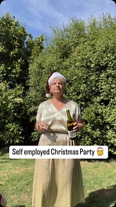 Every year. If this sounds like fun to you and you’ve been thinking of starting a longarm quilting business then comment BIZGUIDE for my FREE pdf guide to Avoiding the Top 10 Rookie Errors when starting your business. #thequiltroomaustralia #selfemployed #solopreneur #womeninbusiness #longarmquiltingbusiness | The Quilt Room