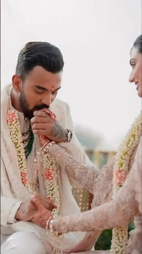 Romantic Couple Holding Hands Poses | Wedding & Pre-Wedding Photography Ideas