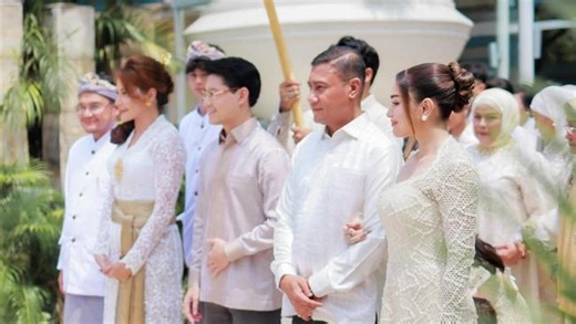 Terpopuler: Tamara Bleszynski & Teuku Rafly di Lamaran Anak Vs Artis Jepang Dean Fujioka Cerai