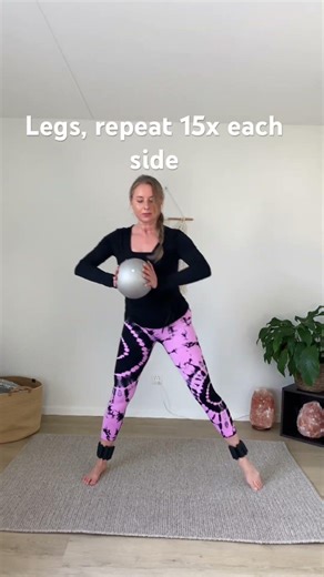 #legs #pilates #core . For full length classes join my website 🔗 in bio