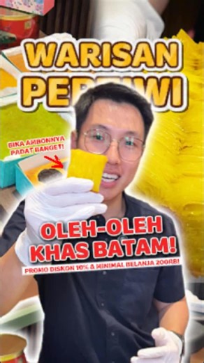 Warisan Pertiwi – Bika Ambon Wijsman Premium Favorit Turis! 🍰✨ Stop beli oleh-oleh Batam yang biasa! 🍰 Varian favorit: • Bika Ambon Original & Pandan • Kue lapis (termasuk Nutella) • Bolu pisang padat & wangi • Lapis legit, nastar & hampers hari raya 💸 Harga mulai 40 ribuan 📱 Bisa order via ShopeeFood, GrabFood & GoFood 🎁 Promo spesial: Tunjukkan video ini / sebut InfoPromoBatam 🛒 Min. belanja 200K dapat diskon 10% 📍 Ruko Anggrek Sari ASCC No.17, Batam Centre 🕕 06.30 – 21.30 📞 0899 9095