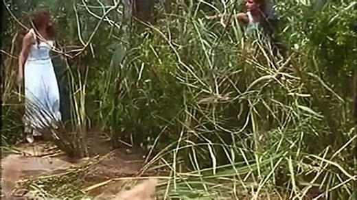 Les Diables De La Mer (1982) French Lady Stumbles Into Quicksand - YouTube (720p)