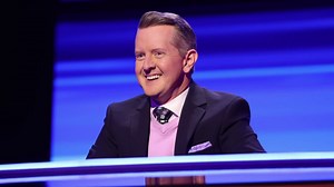 Ken Jennings, Mayim Bialik open up about hosting ‘Jeopardy!’