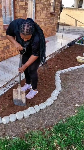 I learn everyday ha gardening. #momlife #gardenmom #garden #summergarden #diymom